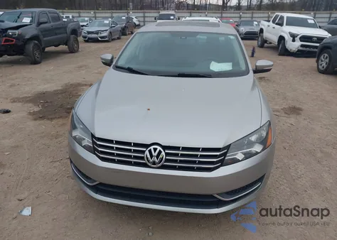 2014 Volkswagen Passat 2.0L Tdi Se from USA, damaged, VIN 1VWBN7A33EC110443